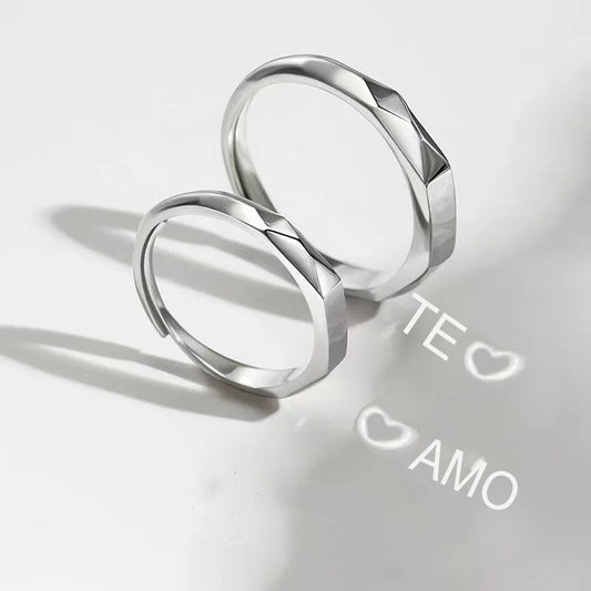 Light Sculpted "Te Amo" Rings